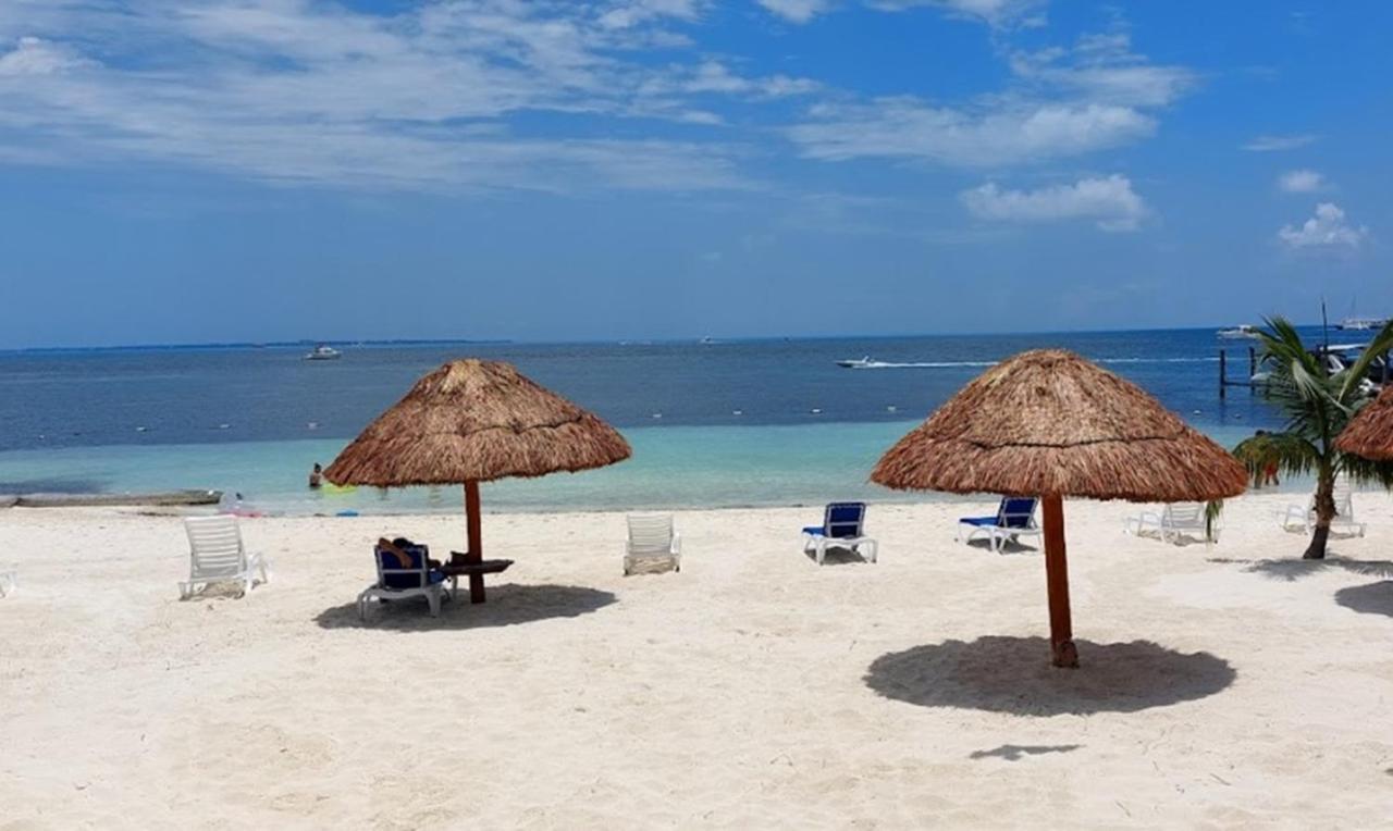 Oceanfront Condo At Unique Location Cancún Buitenkant foto